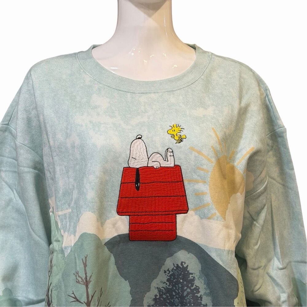 Peanuts Snoopy Scenic Camping Wilderness Forest Sweatshirt Sweater 2X New - Picture 2 of 8